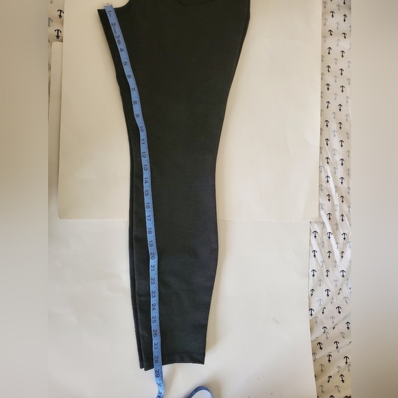 Stretchable Skinny Jeggings size 0x (14w) - Picture 10 of 11